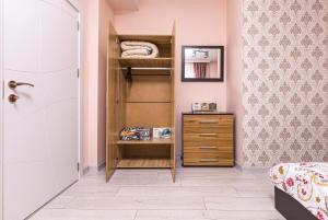 Bright Modern 2BD Apartment with Panoramic View by Flat Mаnager