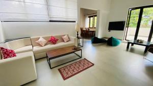 Travel Inn Deluxe Anniewatta