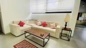 Travel Inn Deluxe Anniewatta