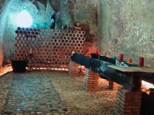 Casa junto a Haro y Miranda de Ebro con aire acondicionado wifi libre y barbacoa ,en un pueblo con encanto