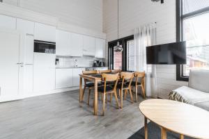 Holiday in Lapland - Sointuilevi A73