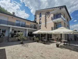 City Apartman ház - Balatonlelle