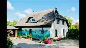 Zur Alten Boddenfischerei Ferienwohnung HeideZauber - Neuendorf