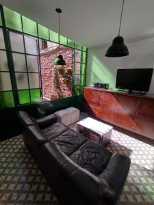 Luna de Alberdi Apart