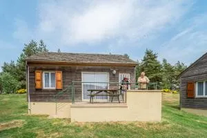 Les Chalets de la Vallee du Bes - Noalhac