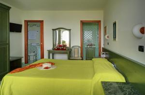 Studio with Sea View (2 Adults) room in Appartamenti Casa del Sole