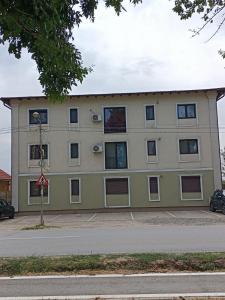 Apartament Ovidiu