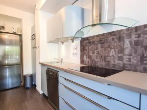 Appartement lumineux au pied des pistes avec piscine et spa - FR-1-425-133