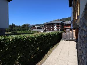 Appartement de Standing aux Gets - 2 Ch, 6 Couchages, Proche Centre et Pistes - FR-1-623-94