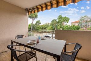 Appartements Nice studio with balcony in a well equipped residence - Antibes - Welkeys : photos des chambres