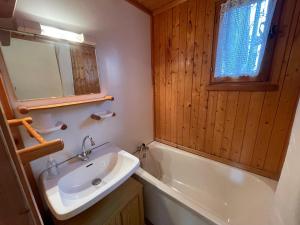 Chalet en bois avec terrasse et jardin à Barcelonnette - FR-1-165A-151