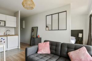 Appartements Beautiful apartment with a balcony in the heart of Lille - Welkeys : photos des chambres