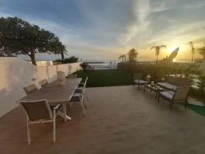 Villa sulla Spiaggia Diamante - SantʼElia