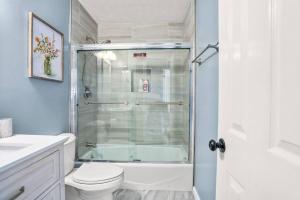 Lovely 5Bed, 3-FullBath ! 5min to free way I-85