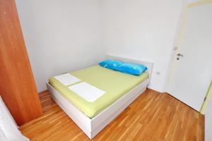 Apartments by the sea Zivogosce - Blato, Makarska - 6679