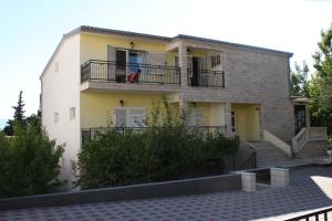 Apartments with a parking space Gradac, Makarska - 6783 - 3hvězdičkové hotely ve městě Gradac