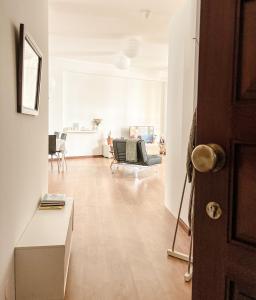 Central Loft with free parking
