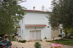 Apartments by the sea Posedarje, Novigrad - 6617