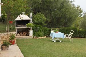 Apartments by the sea Posedarje, Novigrad - 6617