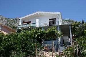 Apartments with a parking space Podaca, Makarska - 6798
