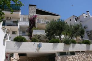 Apartments by the sea Zivogosce - Blato, Makarska - 6797