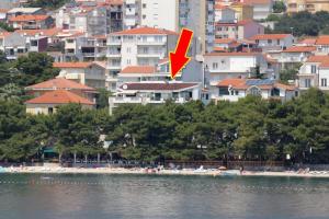 Apartments by the sea Makarska - 6666