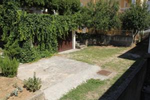 Apartments with a parking space Podgora, Makarska - 6847