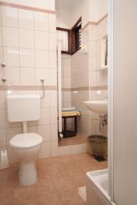 Apartments with a parking space Starigrad, Paklenica - 6527