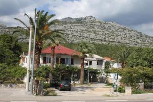 Apartments by the sea Starigrad, Paklenica - 6586 
