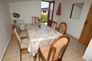 Apartments with a parking space Starigrad, Paklenica - 6647