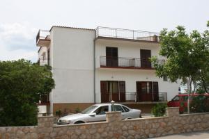 Apartments and rooms by the sea Starigrad, Paklenica - 6634 