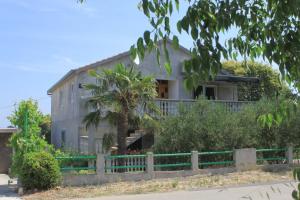 Apartments with a parking space Sali, Dugi otok - 8172