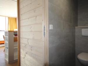 Duplex calme avec balcon - 6 pers, Charmettoger - FR-1-346-335