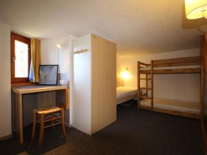 Duplex calme avec balcon - 6 pers, Charmettoger - FR-1-346-335