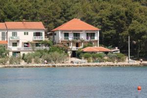 Apartments by the sea Pasman - 8220