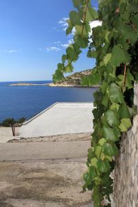 Apartments by the sea Razanj, Rogoznica - 8365