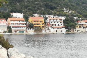 Apartments by the sea Zaklopatica, Lastovo - 8393