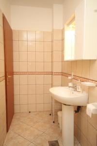 Apartments by the sea Zaklopatica, Lastovo - 8393