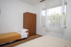 Apartments with parking space Kukljica, Ugljan - 8277