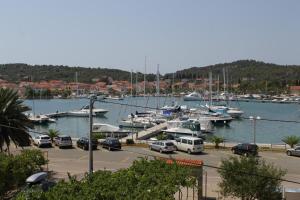 Apartments by the sea Kukljica, Ugljan - 8316