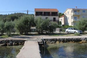 Apartments by the sea Tkon, Pasman - 8376