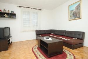 Family friendly seaside apartments Nevidjane, Pasman - 8394