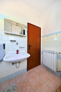 Apartments with parking space Tkon, Pasman - 8411