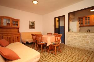 Apartments by the sea Zdrelac, Pasman - 8405