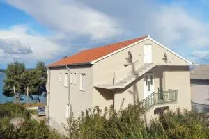 Apartments by the sea Tkon, Pasman - 8454 - Tkon