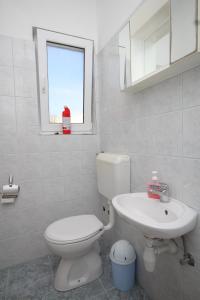 Apartments by the sea Tkon, Pasman - 8454