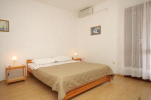 Studio with Terrace room in Apartments and rooms by the sea Mrljane Pasman - 8464