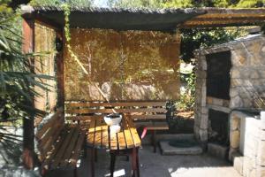 Apartments with parking space Rastici, Ciovo - 8646