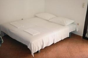 Apartments with parking space Rastici, Ciovo - 8646