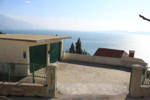 Apartments by the sea Marusici, Omis - 8632